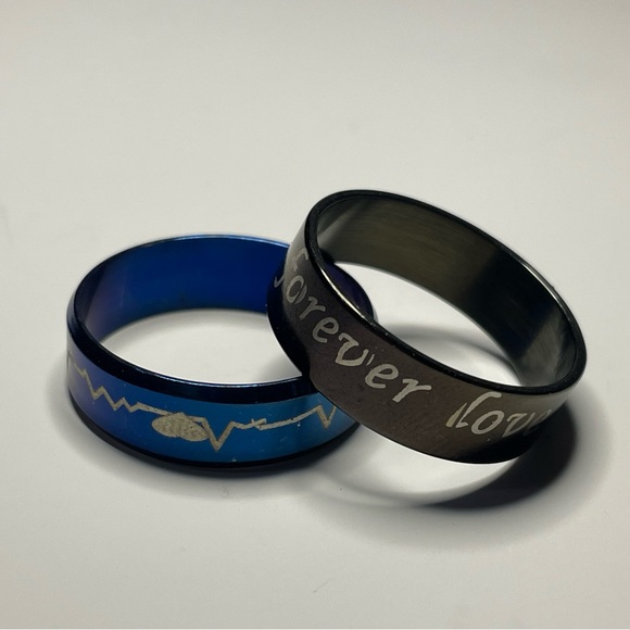 NWT Unisex Rings Men- Women 2PC SET STAINLESS STEEL SIZE 11 - Picture 14 of 16